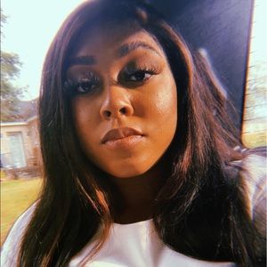 Meet your Posher, Jazzmine 🦋<33